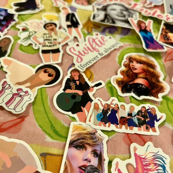 Taylor Swift Sticker Set - Picture 3 of 4
